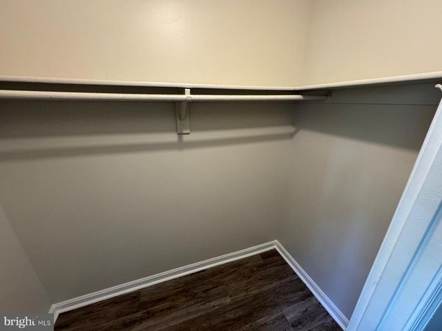 7918 EDINBURGH DR, Springfield, VA 22153