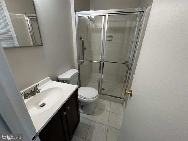 7918 EDINBURGH DR, Springfield, VA 22153