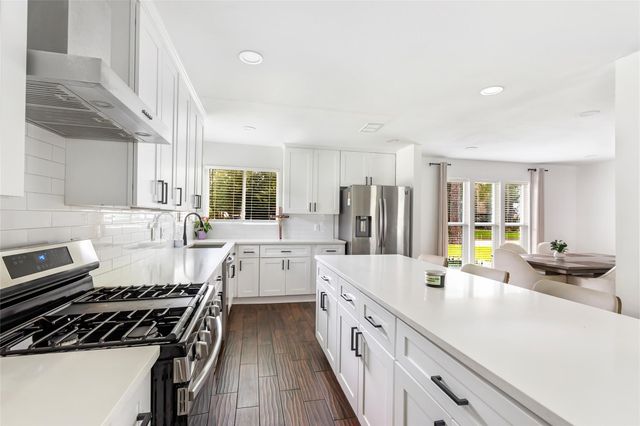 5419 Summerfield Lane, Spring, TX 77379