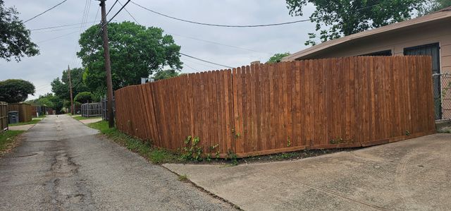 5836 Marview Lane, Dallas, TX 75227