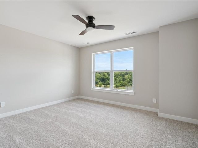 1172 Kona Circle, Coralville, IA 52241