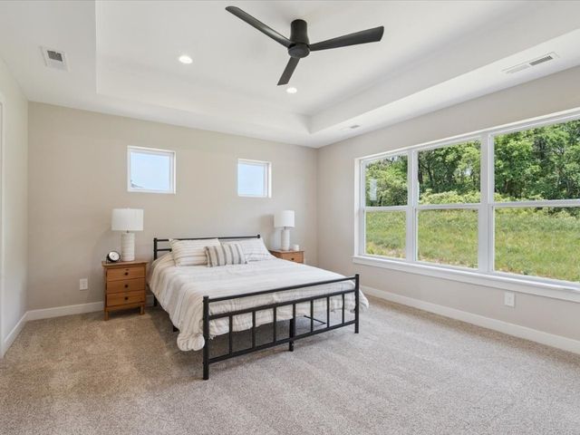 1172 Kona Circle, Coralville, IA 52241