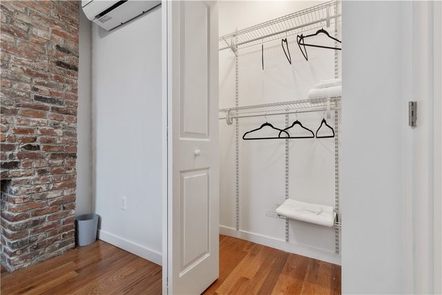 1240 Butterfield Way, Central North Side, PA 15212