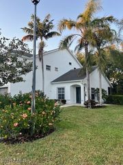 1130 Partridge CIR 102, Naples, FL 34104