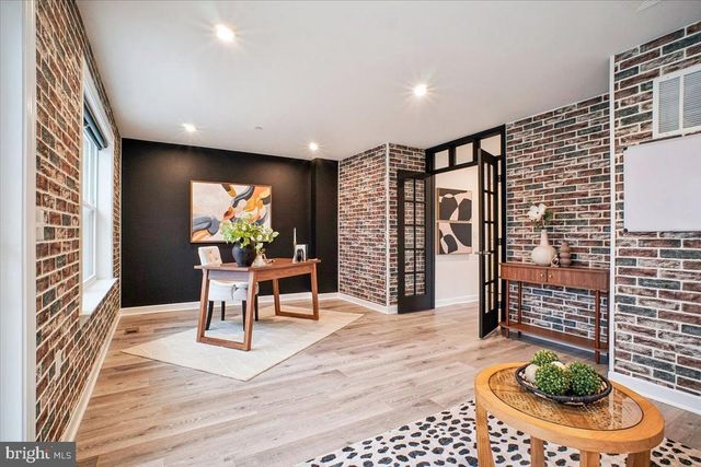 3799 RAINIER DR, Fairfax, VA 22033