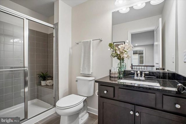 3799 RAINIER DR, Fairfax, VA 22033