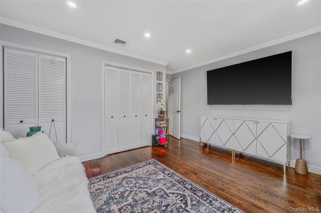 26 Emerald Street, Lake Ronkonkoma, NY 11779