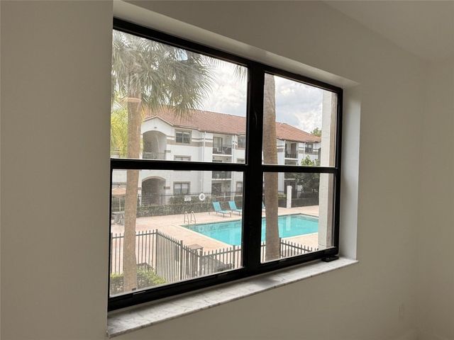 560 S S Park 26-7, Hollywood, FL 33021