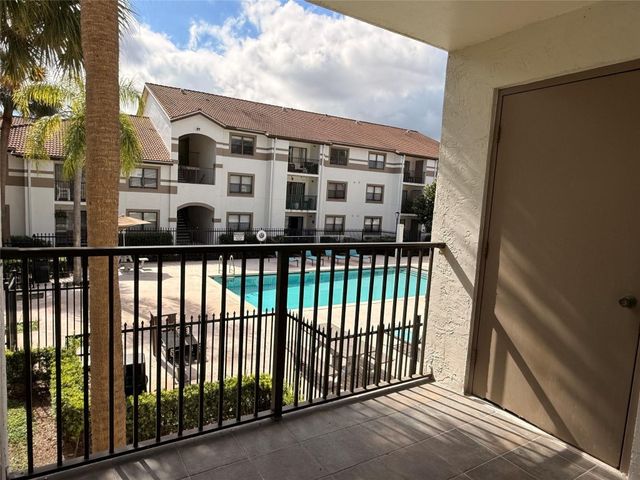 560 S S Park 26-7, Hollywood, FL 33021