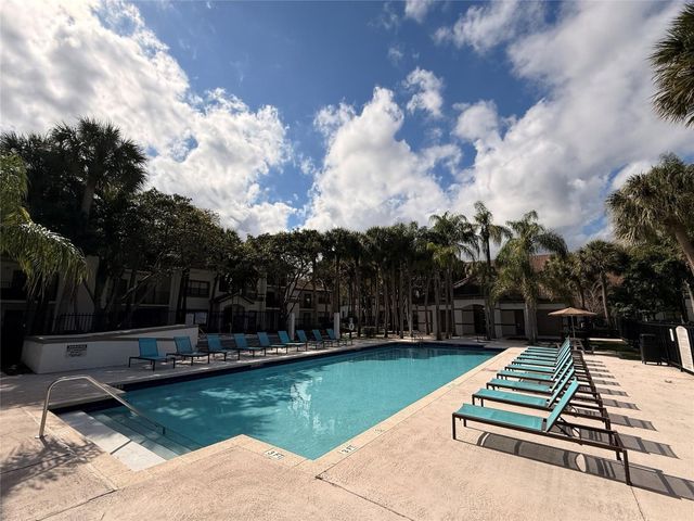 560 S S Park 26-7, Hollywood, FL 33021
