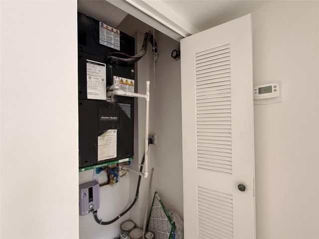 560 S S Park 26-7, Hollywood, FL 33021