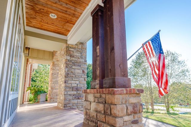 2080 Nashville Hwy, Columbia, TN 38401