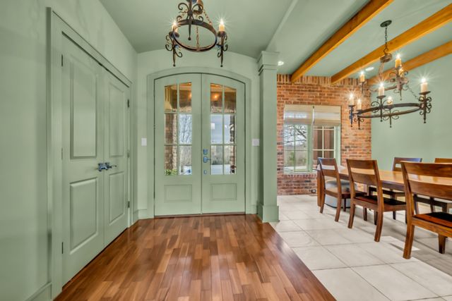 2080 Nashville Hwy, Columbia, TN 38401