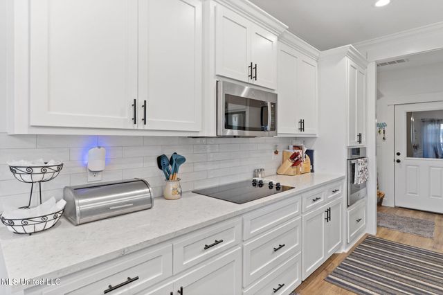 134 N Slade Road, Sumrall, MS 39482