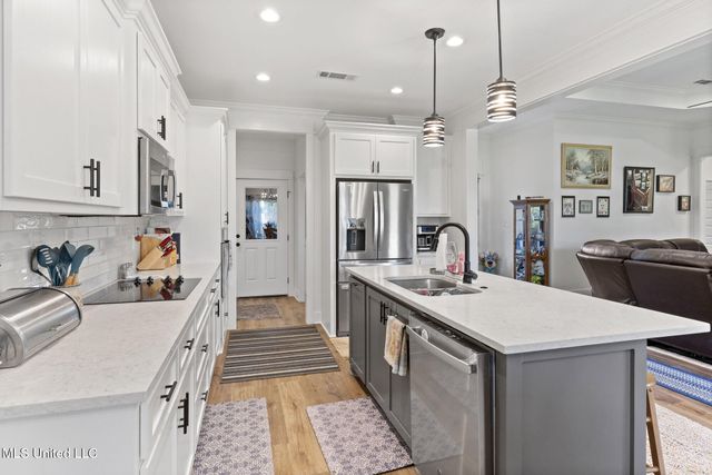 134 N Slade Road, Sumrall, MS 39482