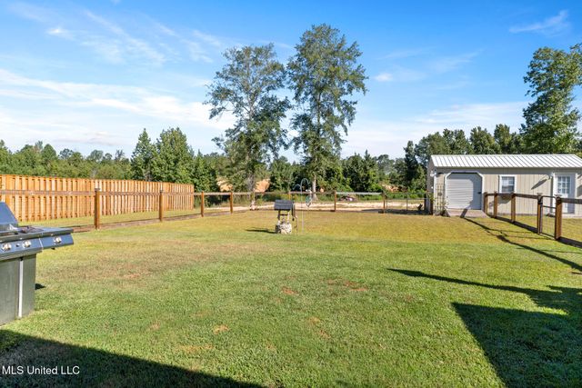 134 N Slade Road, Sumrall, MS 39482