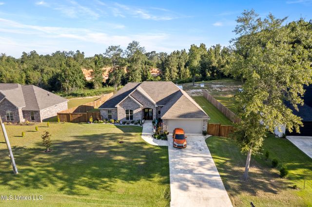 134 N Slade Road, Sumrall, MS 39482