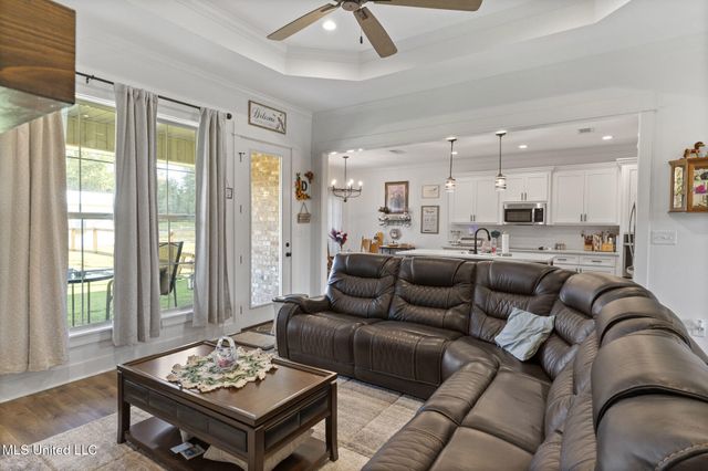 134 N Slade Road, Sumrall, MS 39482