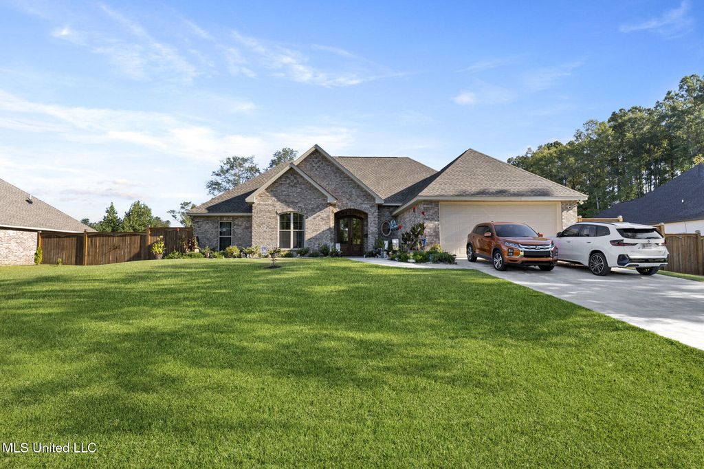 134 N Slade Road, Sumrall, MS 39482