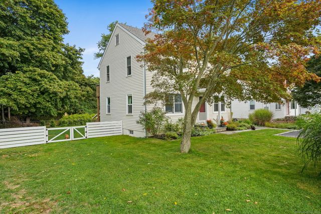 7 High Gate Road, Westport, CT 06880