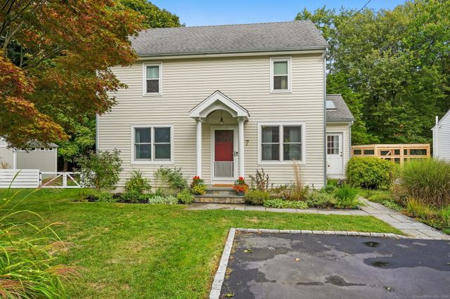 7 High Gate Road, Westport, CT 06880