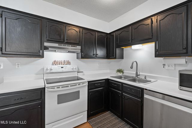 6531 Kristen Drive, Olive Branch, MS 38654