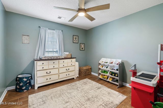 6531 Kristen Drive, Olive Branch, MS 38654