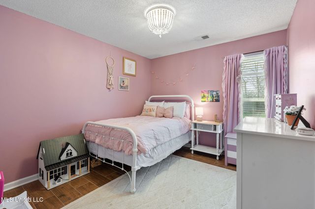 6531 Kristen Drive, Olive Branch, MS 38654