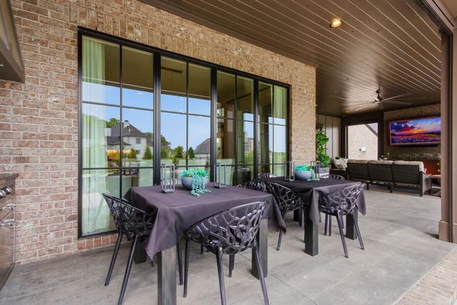 8064 Heirloom Blvd, College Grove, TN 37046
