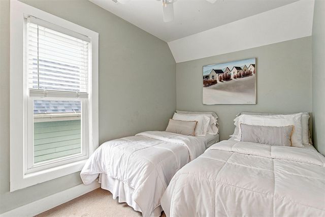 862 Saint Joseph Street, South Haven, MI 49090