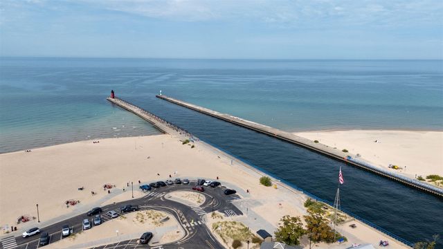862 Saint Joseph Street, South Haven, MI 49090