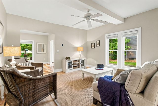 862 Saint Joseph Street, South Haven, MI 49090