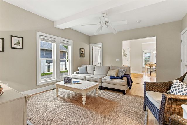 862 Saint Joseph Street, South Haven, MI 49090