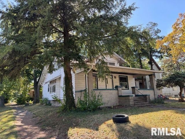 220 E FRYE Street, Peoria, IL 61603