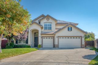 8696 N Meridian Avenue, Fresno, CA 93720