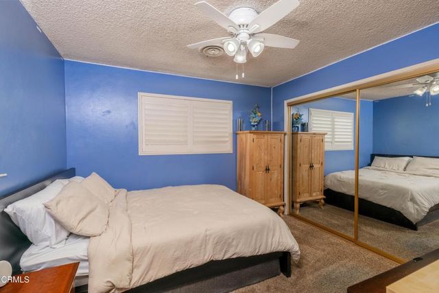 6800 Redwing Court, Bakersfield, CA 93309