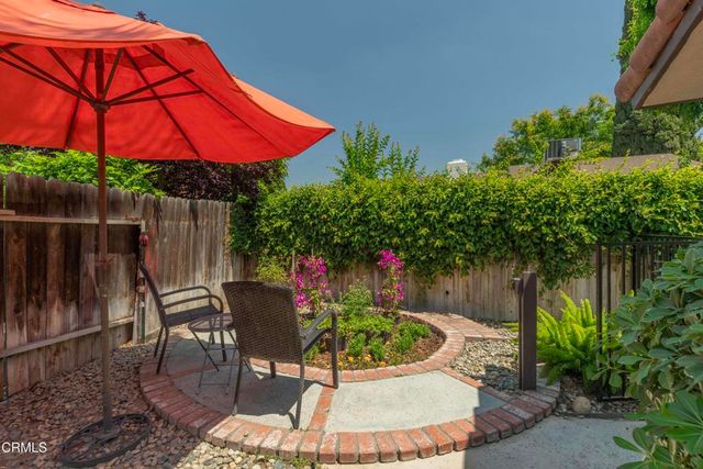 6800 Redwing Court, Bakersfield, CA 93309