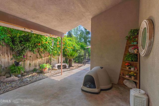 6800 Redwing Court, Bakersfield, CA 93309