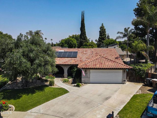 6800 Redwing Court, Bakersfield, CA 93309