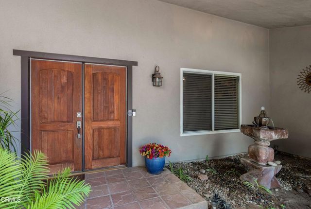 6800 Redwing Court, Bakersfield, CA 93309