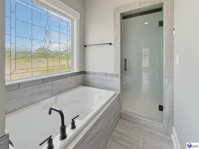 87 Betty Boyd Lane, Brandenburg, KY 40108