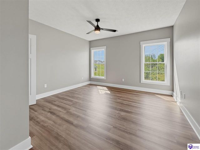 87 Betty Boyd Lane, Brandenburg, KY 40108