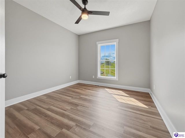 87 Betty Boyd Lane, Brandenburg, KY 40108
