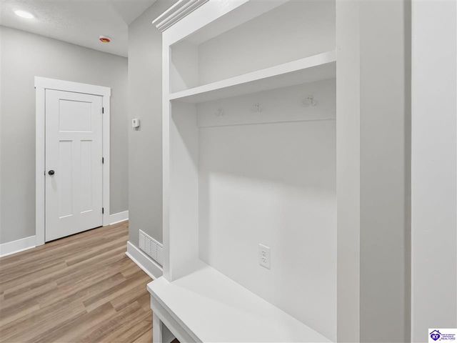 87 Betty Boyd Lane, Brandenburg, KY 40108