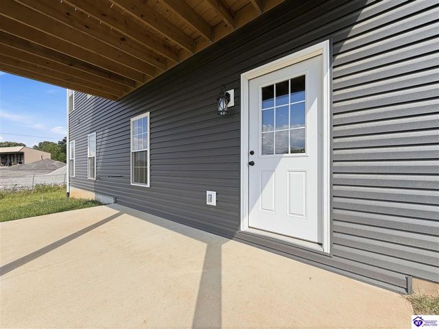 87 Betty Boyd Lane, Brandenburg, KY 40108