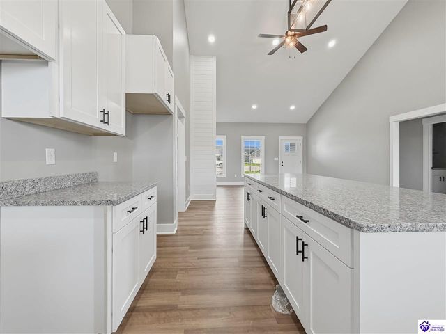 87 Betty Boyd Lane, Brandenburg, KY 40108