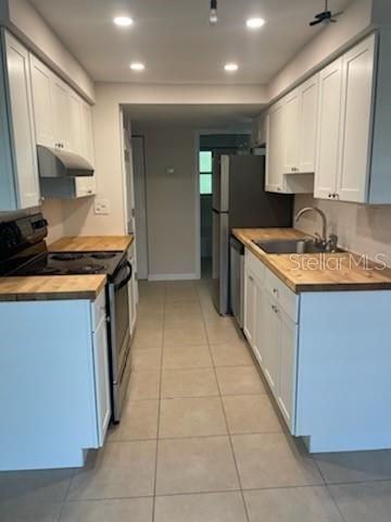 208 MAGNOLIA AVENUE B, Anna Maria, FL 34216