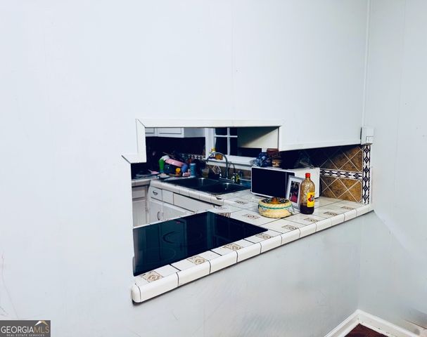 363 River Road, Jonesboro, GA 30236