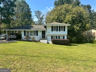 363 River Road, Jonesboro, GA 30236