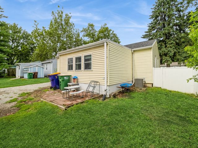 506 S Freeman Street, Indianola, IA 50125